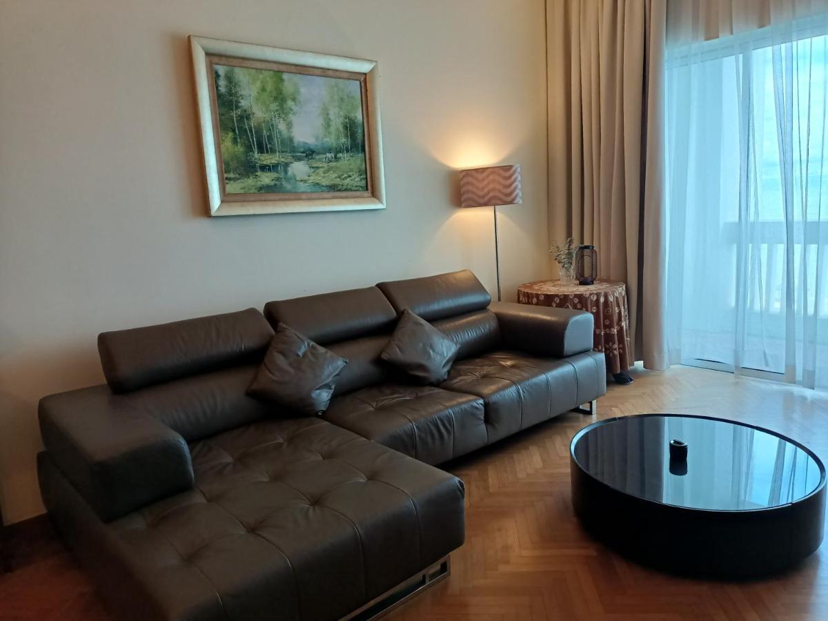 Straits Quay Marina Suites Penang By Aurorahomes Bagan Jermal Kültér fotó