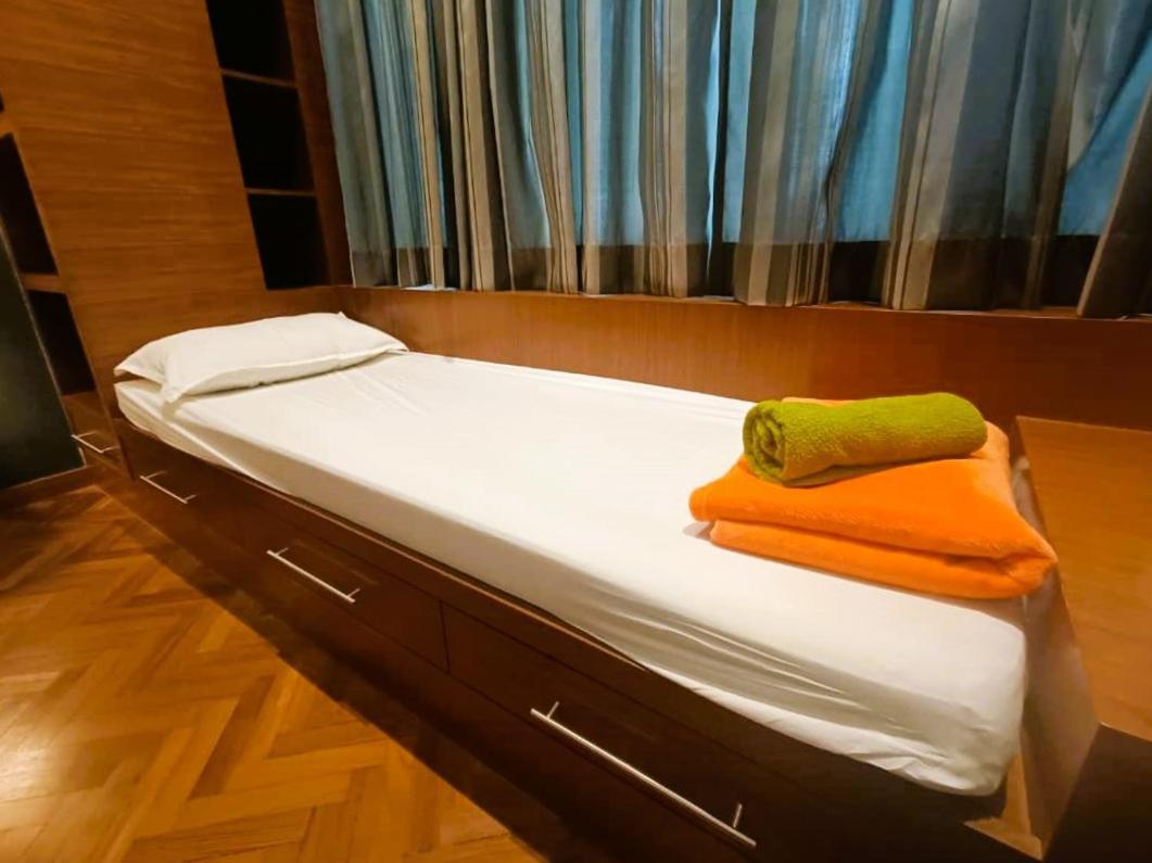 Straits Quay Marina Suites Penang By Aurorahomes Bagan Jermal Kültér fotó